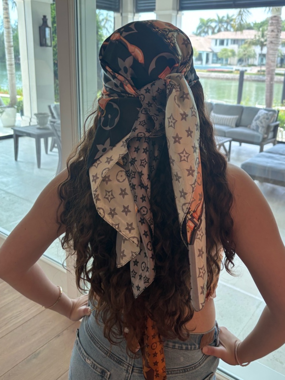 Silk Star-Print Tie-Back Bandana Top in Beige & Orange,black